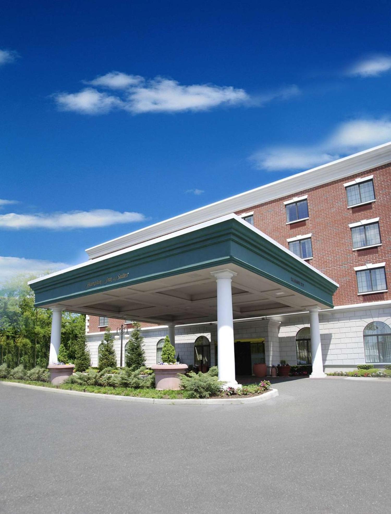 Hampton Inn & Suites By Hilton - Rockville Centre Bagian luar foto