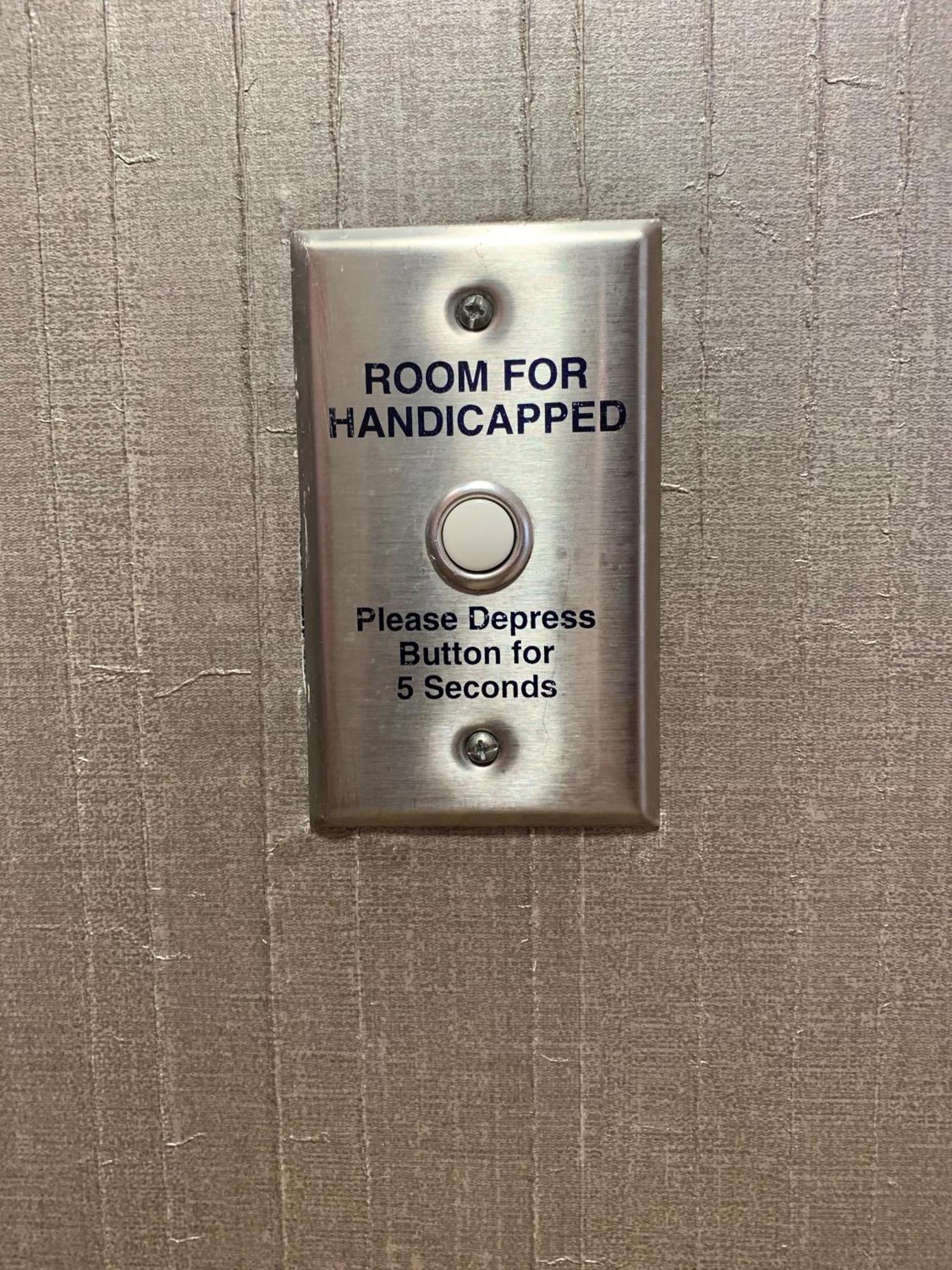 Hampton Inn & Suites By Hilton - Rockville Centre Bagian luar foto